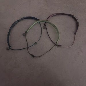 3 pura vida bracelets